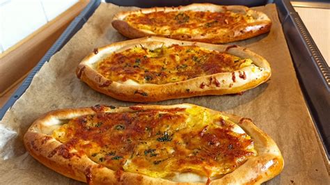 Cheese Garlic Potato Pide Turkish Cheesy Garlic Pide Recipe Youtube