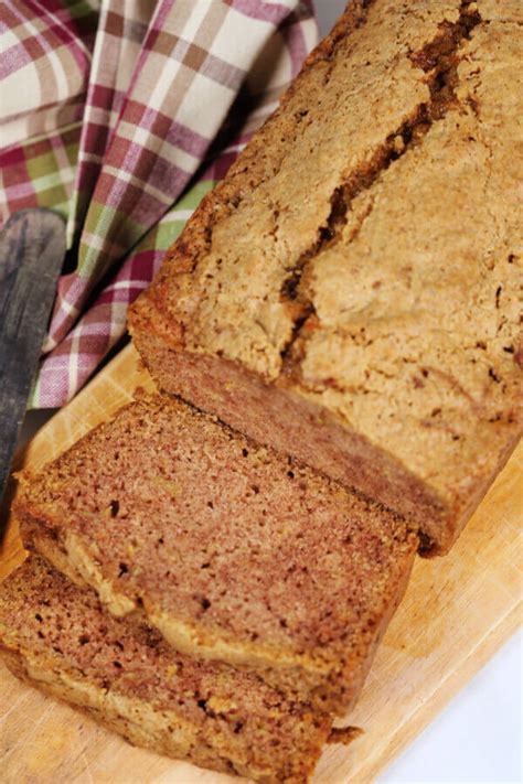 Can yellow zucchini be used in bread. Best Zucchini Bread Recipe | Moist, easy & delicious ...