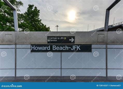 Howard Beach Jfk Station Nyc Subway Stock Photos Free And Royalty Free