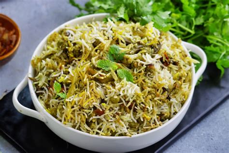 Haryali Veg Dum Biryani Vegetable Dum Biryani Hyderabadi Biryani
