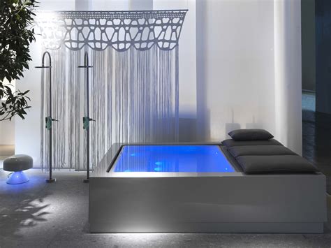 Overflow Outdoor Hot Tub Quadrat Pool Relax By Kos By Zucchetti Design Ludovica Roberto Palomba