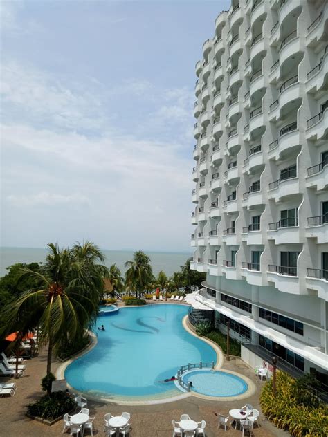 Bei tripadvisor auf platz 4 von 8 hotels in tanjung bungah mit 3/5 von reisenden bewertet. Flamingo Hotel Penang - Clean Beach, playground, swimming pool