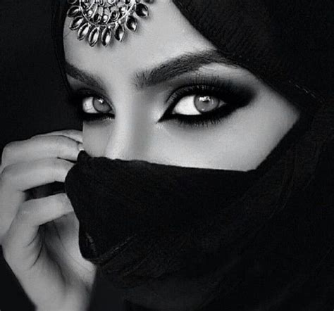 Alia Arabic Eyes Arabian Makeup Arab Beauty
