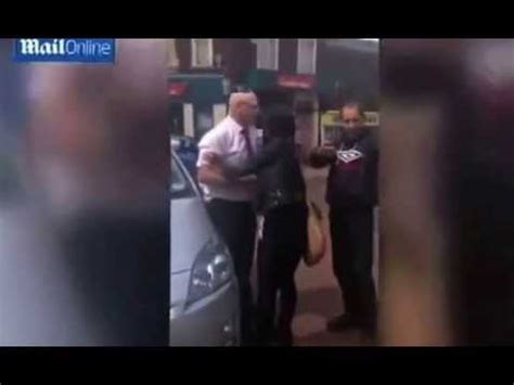 Moment Taxi Driver Makes Citizen Arrest After Woman Tries To Flee His Cab Without Paying