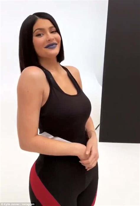kylie jenner shows off her curves during makeup photoshoot daily mail online