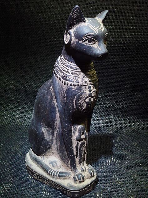 Egyptian Seated Cat Bastet Ubaste Bast Statue Figure Sculpture C 2290