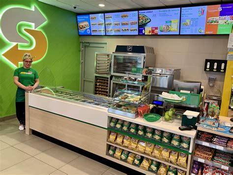 Grupa lotos also specialises in the production and sale of lubricant oils and bitumens. SUBWAY już na 30 stacjach LOTOSU - Grupa LOTOS S.A.