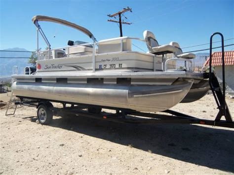 Suntracker Pontoon Boat For Sale In Desert Hot Springs California Classified