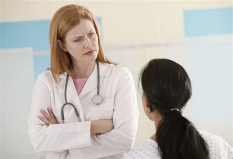 Top Questions To Ask Your Gynaecologist During Your Annual Visit
