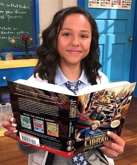 Pin By Vdcamp On Breanna Yde School Of Rock Yde Hottest Female Celebrities