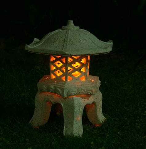 Tiaan 14”height Japanese Style Lantern Solar Garden Lamp Solar Pagoda