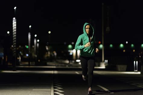 Surviving The Hazards Of Night Running Triathlon Magazine Canada