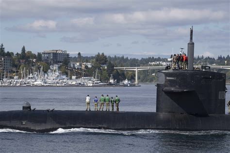 Dvids Images Uss Providence Arrives In Bremerton To Begin