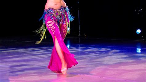 Belly Dance How To Hip Shimmy Move Belly Dancing With Neon Fm