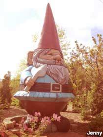 World S Largest Concrete Gnome Reiman Gardens At Iowa State