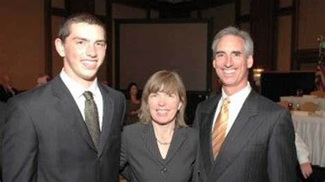 Andrew luck is former american football quarterback who spent his whole career playing for the indianapolis colts of the national football league (nfl). Oliver Luck Speaks On Son Andrew Luck - YouTube