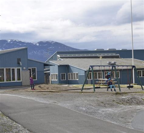 Den administrativa huvudorten är fauske. Finneid skole - Fauske kommune