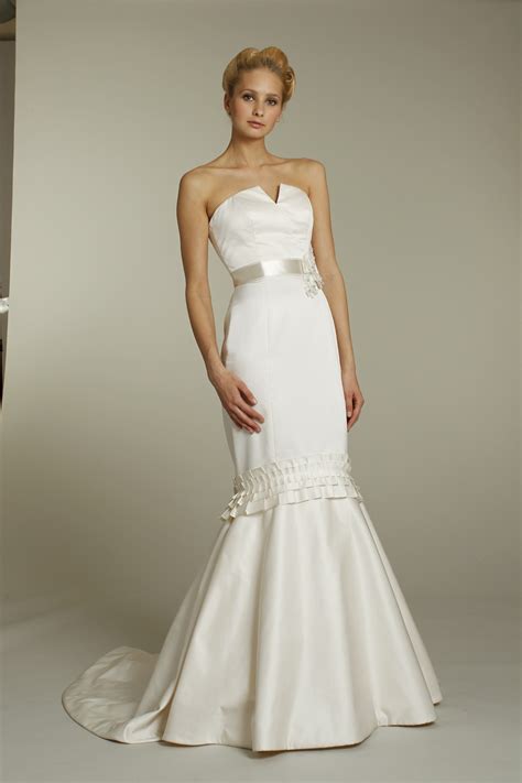 Ivory Silk Strapless Mermaid Wedding Dress With Notched Neckline And