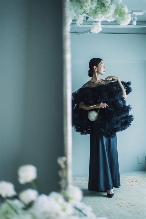 「BEACON DRESS」のドレスでエフォートレスなウェディングを | ARCH DAYS
