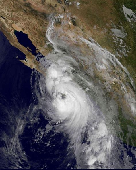 Hurricane Newton Slams Baja Californias Los Cabos The Mercury News