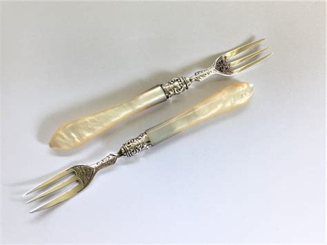 A Gorgeous Pair Of Victorian Silver Pickle Forks 624441