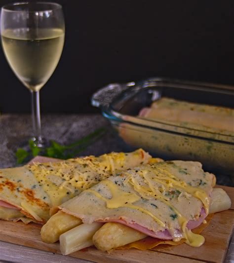 Überbackene Spargel - Pfannkuchen ein delikates Schlemmergericht