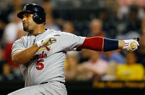 Albert Pujols 10 Reasons He Should Stay With The St Louis Cardinals