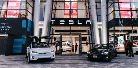 Tesla Es El único Fabricante En Alemania Que Mantiene Un Crecimiento