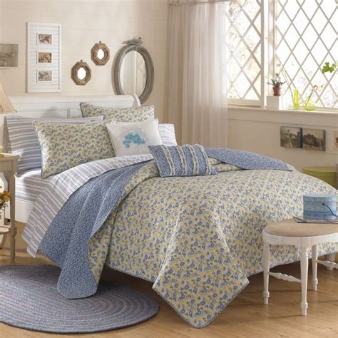 Shop ashley furniture homestore online for great prices, stylish furnishings and home decor. Laura Ashley bedding sets - a pleasant sleep in a stylish ...