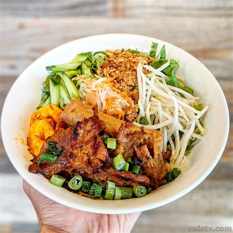 Bun Thit Nuong Recipe Vietnamese Grilled Pork Rice Noodles Vafotv