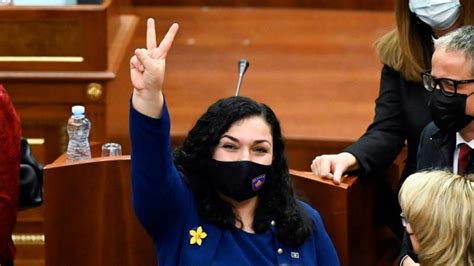 برلمان كوسوفو ينتخب فيوسا عثماني رئيسة جديدة للبلاد ...