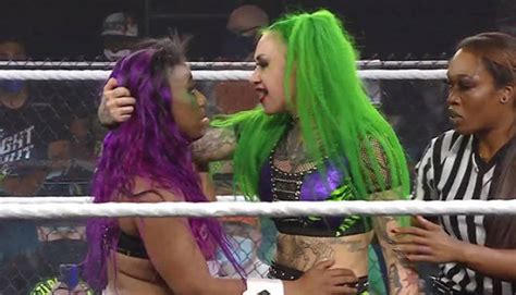 Shotzi Blackheart And Ember Moon Retain Nxt Womens Tag Team Titles At Wwe Nxt Takeover Stand