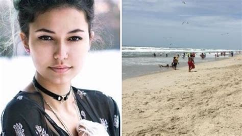 Teen Girl Saved From Shark Attack By Hero Father Who Punched Shark Five Times Metro News