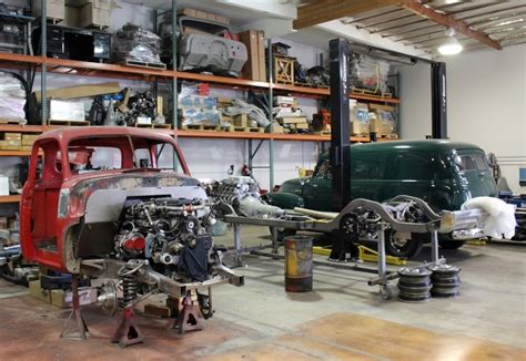 Picking the Right Classic Car Restoration Shop - Classic Auto Advisors