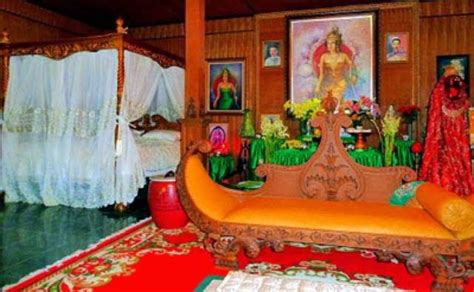 Makna mimpi didatangi nyi roro kidul. Tempat Ini Dikatakan Gerbang Favorit Nyi Roro Kidul ...