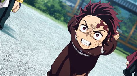 Kyojuro possessed great speed and reflexes that even a trained and gifted demon slayer like tanjiro couldn't perceive or register. Pin on Kimetsu no Yaiba