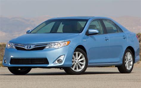2012 Toyota Camry Hybrid Xle First Test Motor Trend