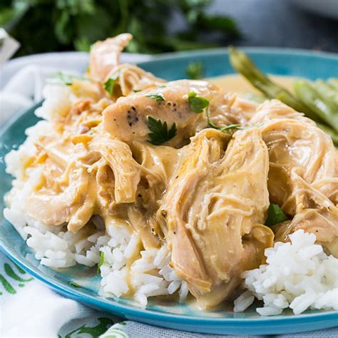 Although, i am partial to mashed potatoes instead of rice. Crock Pot Chicken and Gravy - Spicy Southern Kitchen