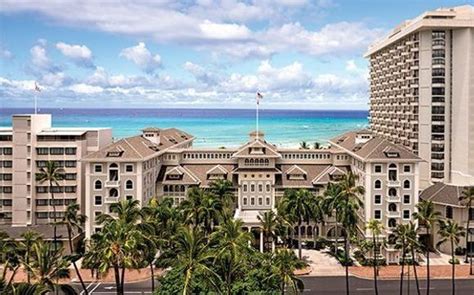 Moana Surfrider A Westin Resort And Spa Honolulu Hi By Louvet Travel