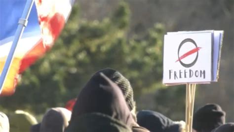 May 26, 2021 · the island's new cases were among 289 cases found across the province over the past 24 hours. Anti-mask protest held at Alberta legislature grounds in ...