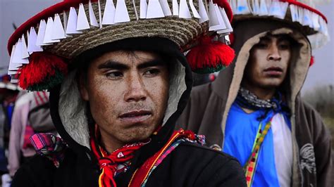 ¿quiénes Son Los Huicholes Mano Mexicana