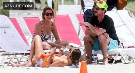 Kristen Doute Topless On The Beach As She Relaxes With Scheana Shay
