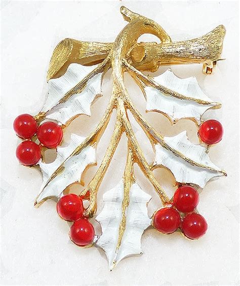 christmas tree pins vintage christmas jewelry holiday jewelry garden party collection vintage