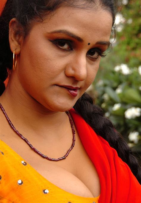Mallu Hot Serial Actress Photos Apoorva Sexy Photos