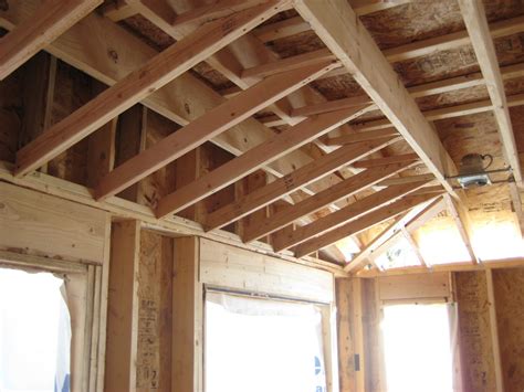 24' with 9/12 pitch and 1' overhang 24 o.c. Better Butterworth: Days 45-60