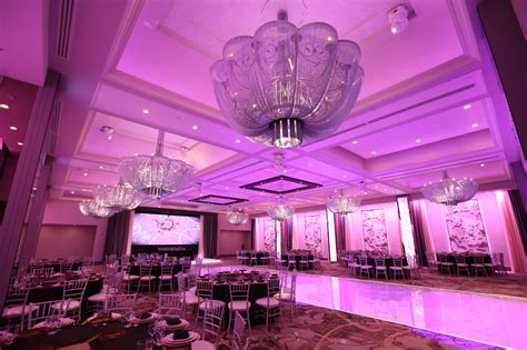 Modern Wedding Venue Legacy Ballroom Labanquets