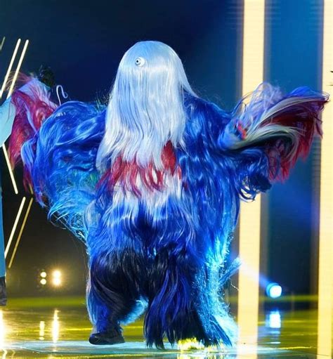 Masked Singer Season 4 Whatchamacallit Performs Lean Back Lion