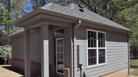 Although many small floor plans are often plain and simple, we offer hundreds of small home designs that are absolutely charming, well planned, well zoned and a joy to live in. Amazing Small House Design Ideas - Tiny Cottage for ...