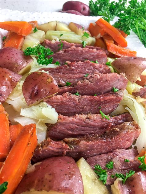 Instant Pot Corned Beef And Cabbage Without Beer Bird S Eye Meeple