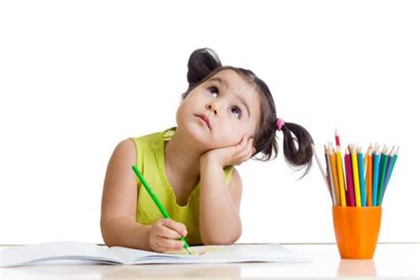 11 Cara Mendidik Anak agar Mau Belajar Paling Ampuh - KlubWanita.com